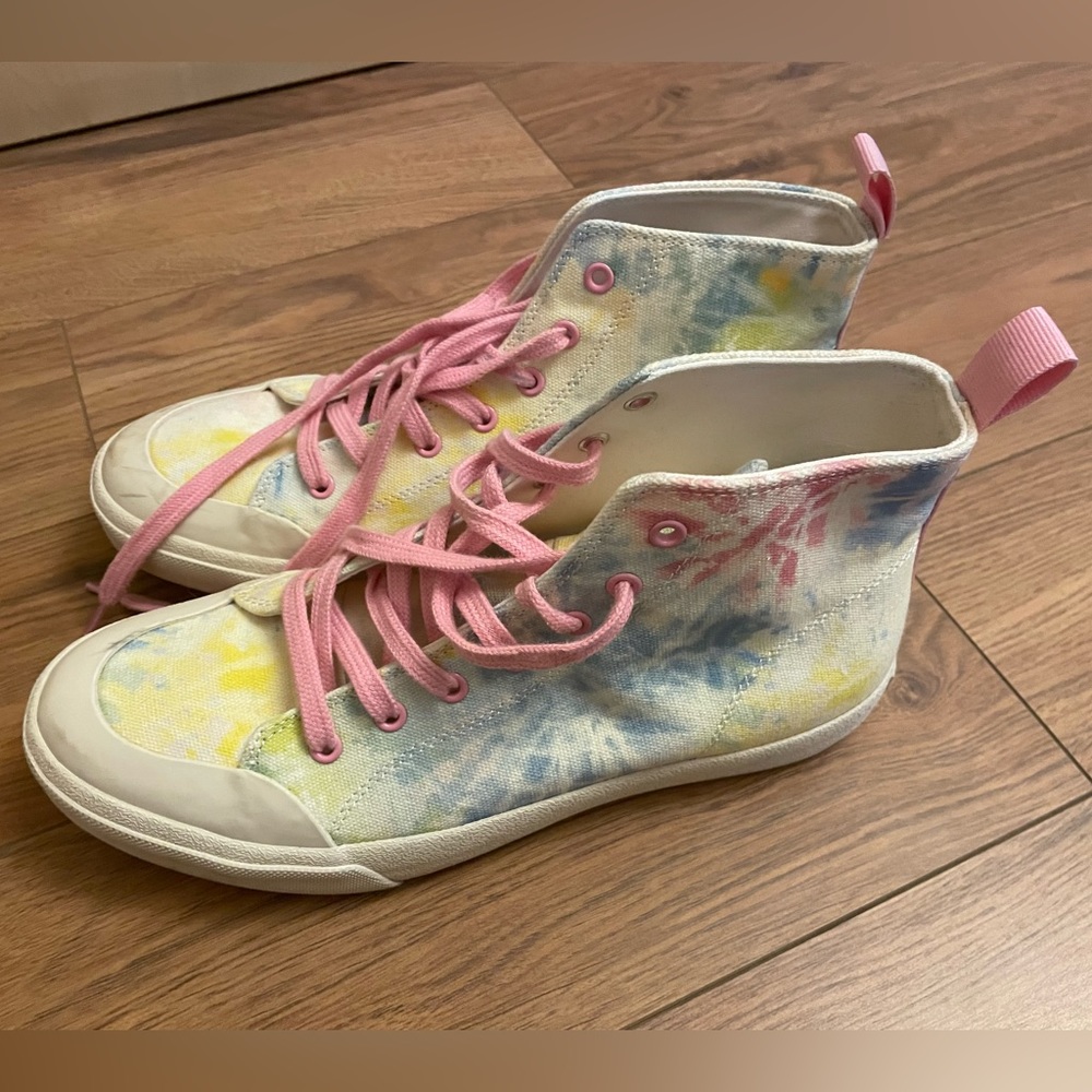 Anthropologie Dolce Vita Brycen High-Tops, size 8.5